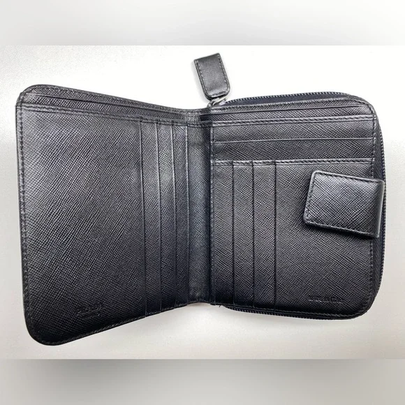 EUC Prada Black Leather Wallet - Picture 3 of 4